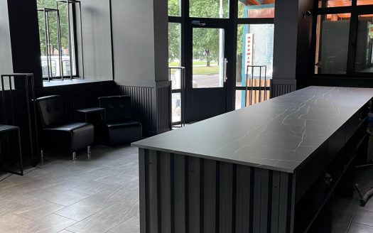 Продается элитный магазин цветов в центре Бреста