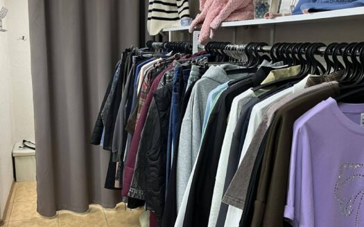 Продается прибыльный магазин одежды в Барановичах