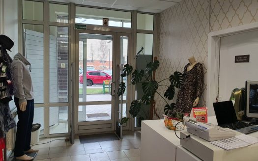 Продаются два действующих магазина под одним брендом