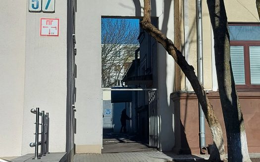 ПРОДАНО! Салон красоты на Захарова, 59