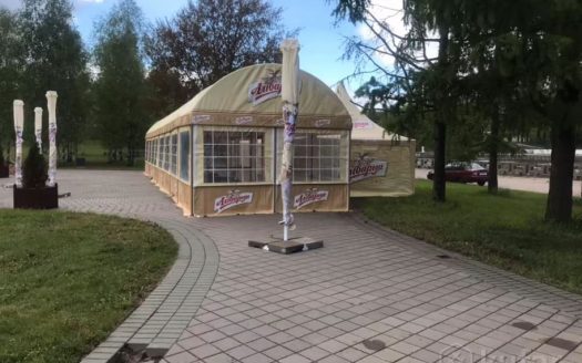 Продаются два кафе (сезонные) в парке Победы