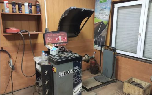 Продам грузовой и легковой шиномонтаж