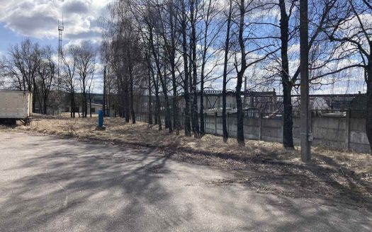 Продаётся производственно-административный комплекс.
