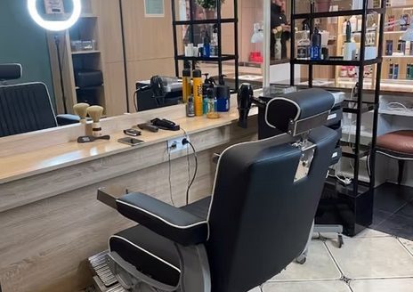 Снижение цены, срочно! Продажа. Студия красоты в ТЦ с гос. арендой