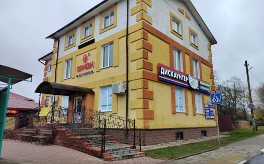 Продается большой магазин в Любани