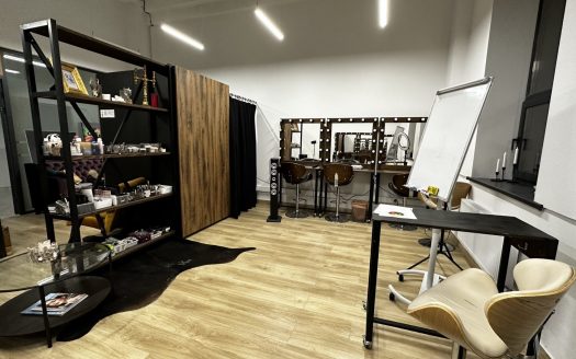 Продается школа красоты со студией