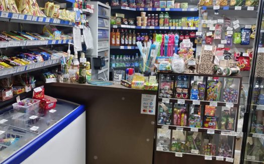 ВОПРОС ЗАКРЫТ! Продается киоск-остановка п. Свислочь (35 км от МКАД)