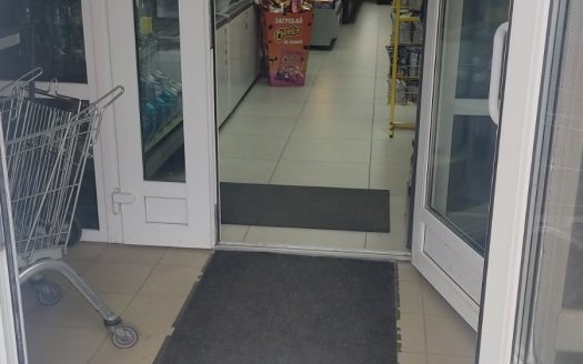 Продается продуктовый магазин в центре жилого района