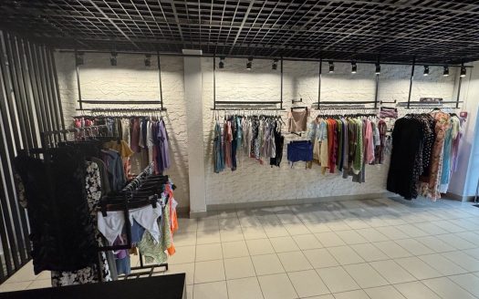 ВОПРОС ЗАКРЫТ! Продажа магазина женской одежды «под ключ» в Могилеве.